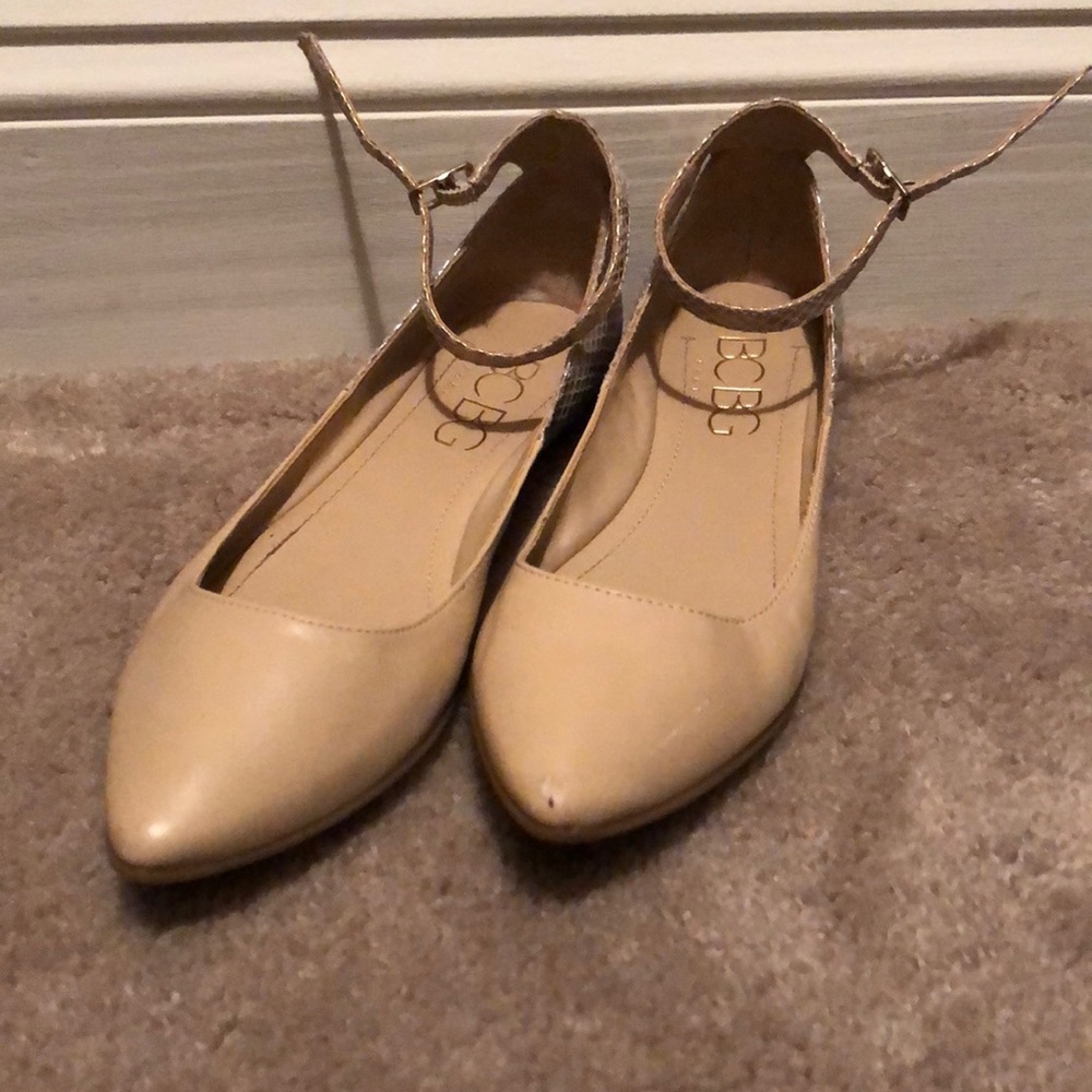 BCBG Flats
